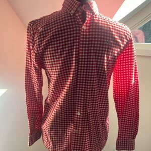 Vineyards Vines Boys Red Plaid Whale Shirt Button down, size M (12-14)